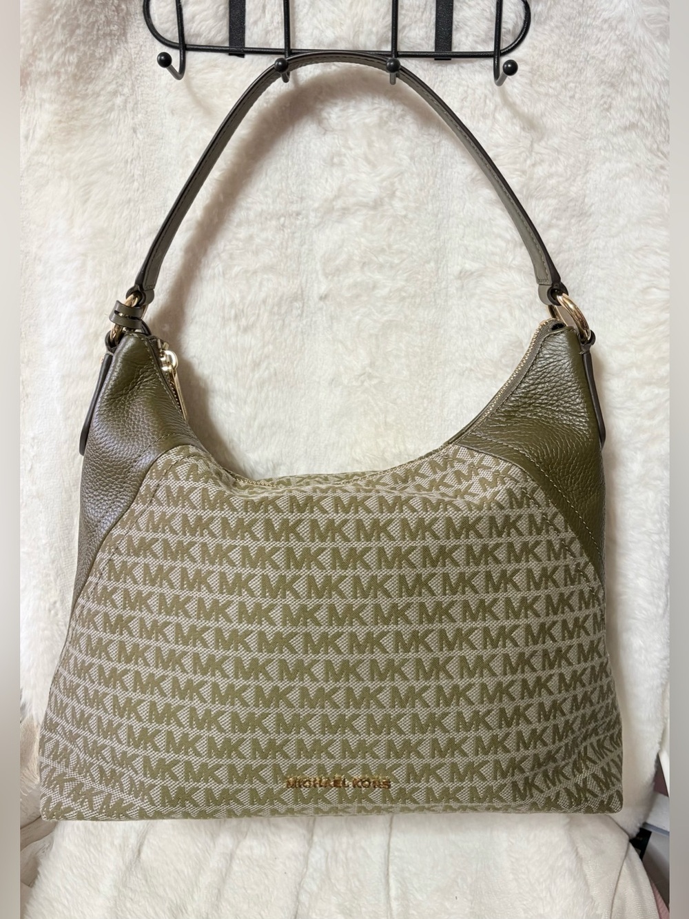 Michael Kors Signature Olive Shoulder Bag
